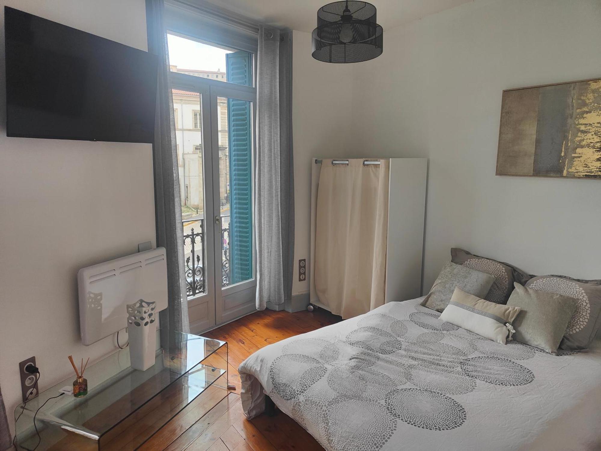 Le Paradis Perdu Le Puy-en-Velay Bagian luar foto